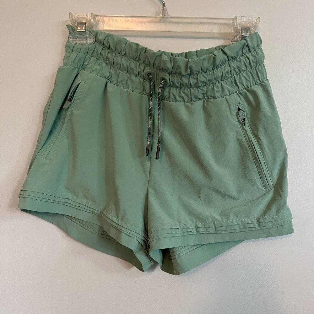 Turquoise Athleta Girl Road Trippin Shorts Size XXL